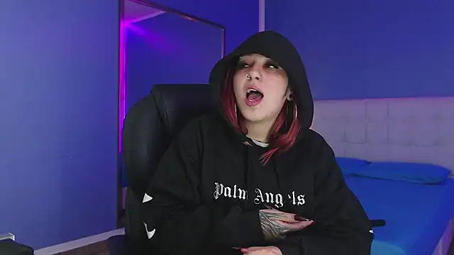 Jessie williams online show from December 19, 2024, 9:18 am