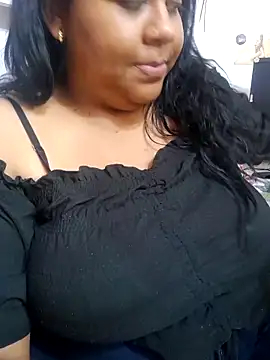 BiancaFollerach online show from April 10, 2026, 5:50 pm