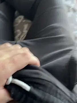 Snapshot of vaniusaw chatting on October 27, 2025, 1:26 pm vaniusaw online show from October 27, 2025, 1:26 pm