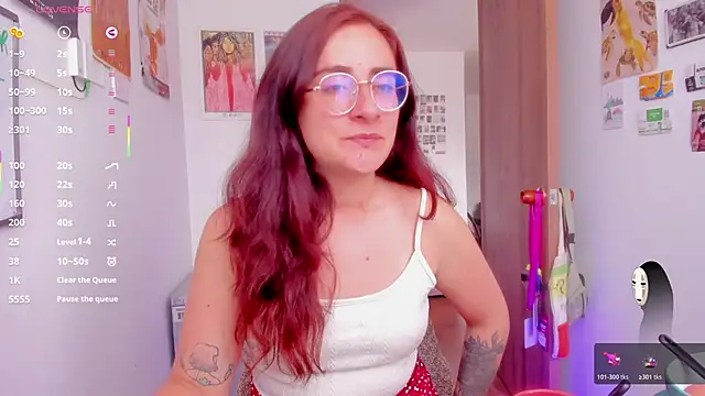 Snapshot of linda_giggle chatting on May 23, 2026, 3:27 pm linda giggle online show from May 23, 2026, 3:27 pm
