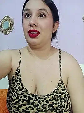 Deina bunny online show from March 28, 2026, 2:11 am