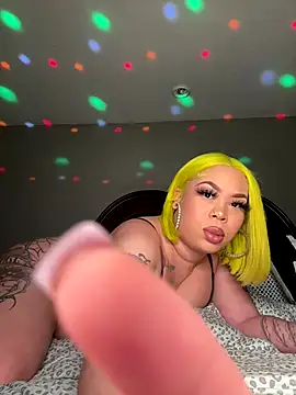 Snapshot of ThickAssRena chatting on September 14, 2025, 7:29 am ThickAssRena online show from September 14, 2025, 7:29 am