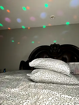 Snapshot of ThickAssRena chatting on October 5, 2025, 7:07 am ThickAssRena online show from October 5, 2025, 7:07 am