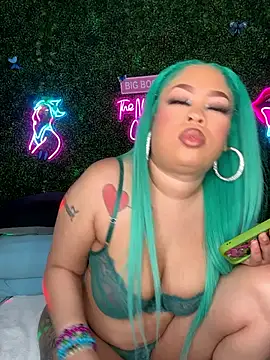 Snapshot of ThickAssRena chatting on February 24, 2026, 8:01 am ThickAssRena online show from February 24, 2026, 8:01 am