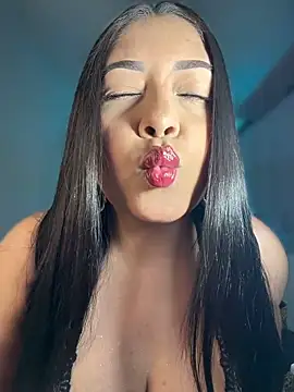 Snapshot of cami_ortiz__ chatting on May 16, 2026, 5:37 am cami ortiz online show from May 16, 2026, 5:37 am