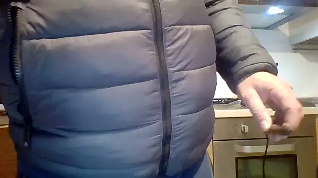 Snapshot of woww791 chatting on December 1, 2025, 7:30 pm woww791 online show from December 1, 2025, 7:30 pm