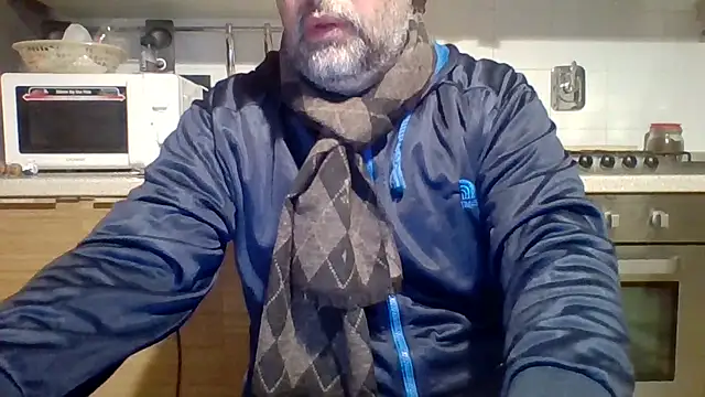 Snapshot of woww791 chatting on January 12, 2026, 5:40 pm woww791 online show from January 12, 2026, 5:40 pm