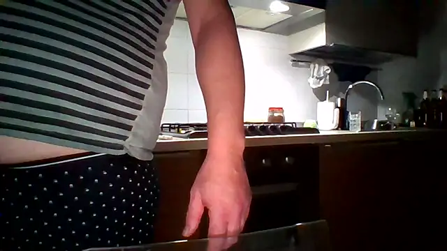 Snapshot of woww791 chatting on February 1, 2026, 1:59 am woww791 online show from February 1, 2026, 1:59 am