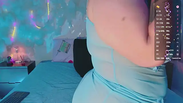 emmajohnss online show from March 28, 2026, 4:45 am