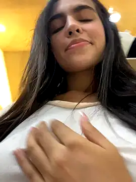 DaphneUwu online show from October 12, 2025, 1:26 am