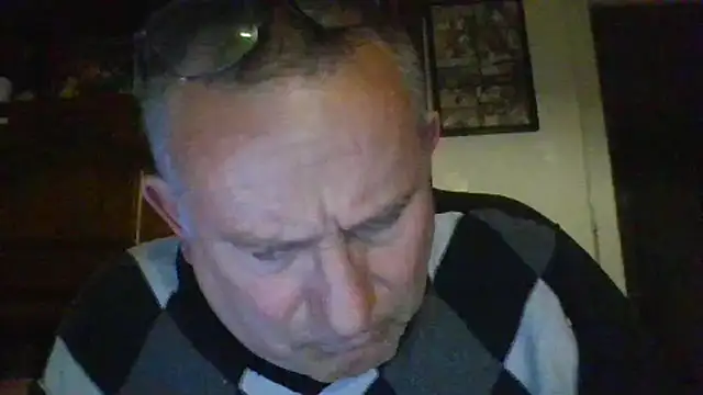 jeanlulu online show from March 22, 2025, 9:10 pm