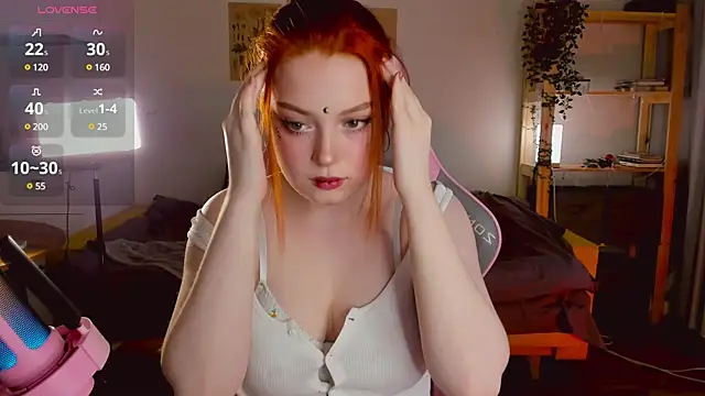 Sofy Benson online show from February 18, 2025, 2:06 pm