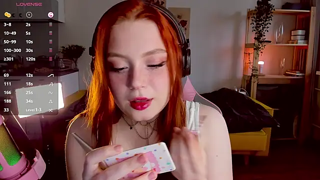 Sofy Benson online show from November 10, 2025, 9:19 am