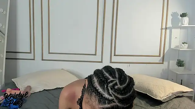 Snapshot of kristyl_paez chatting on January 5, 2026, 6:44 pm kristyl paez online show from January 5, 2026, 6:44 pm