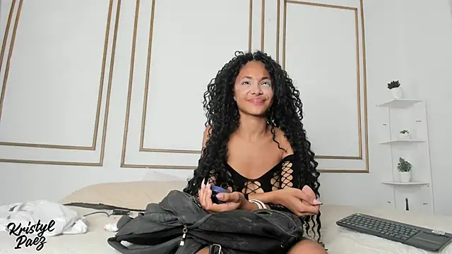 Snapshot of kristyl_paez chatting on January 16, 2026, 7:29 pm kristyl paez online show from January 16, 2026, 7:29 pm