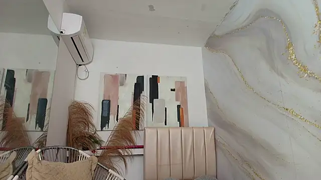 Snapshot of kristyl_paez chatting on June 28, 2026, 12:11 pm kristyl paez online show from June 28, 2026, 12:11 pm