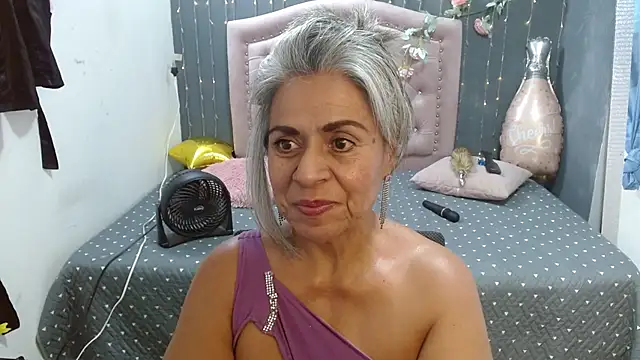 lalisha 96 online show from April 17, 2026, 12:46 am