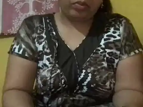 Snapshot of Riyasingh9 chatting on January 5, 2025, 7:39 pm Riyasingh9 online show from January 5, 2025, 7:39 pm