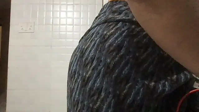 Snapshot of Riyasingh9 chatting on February 27, 2025, 12:13 pm Riyasingh9 online show from February 27, 2025, 12:13 pm