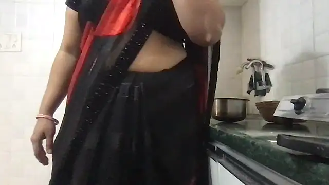 Snapshot of Riyasingh9 chatting on March 1, 2025, 3:21 am Riyasingh9 online show from March 1, 2025, 3:21 am