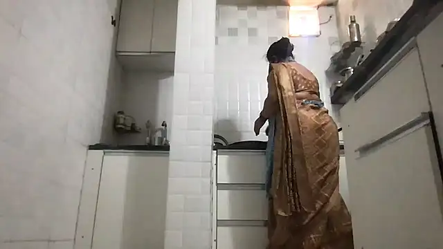 Riyasingh9 online show from March 12, 2026, 5:24 am