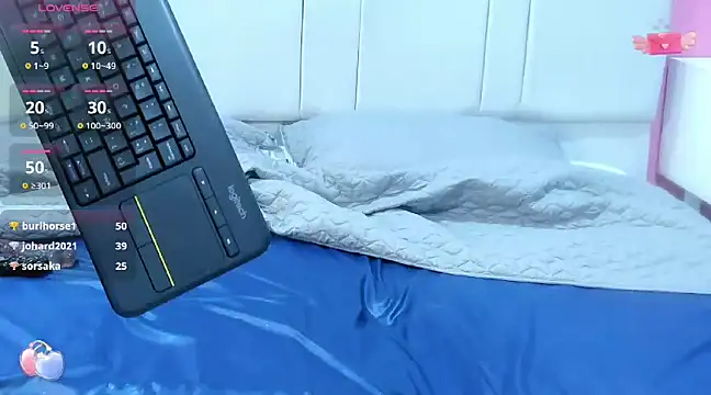 louise nails online show from January 29, 2025, 6:18 pm