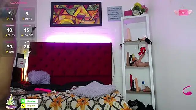 louise nails online show from December 18, 2025, 2:56 pm