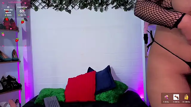 louise nails online show from April 20, 2026, 5:26 pm