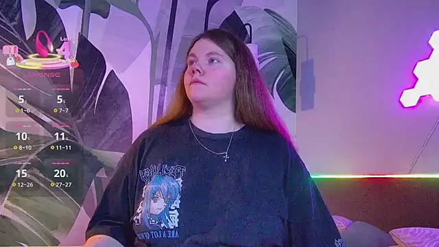 RubyValen online show from April 7, 2026, 1:06 am