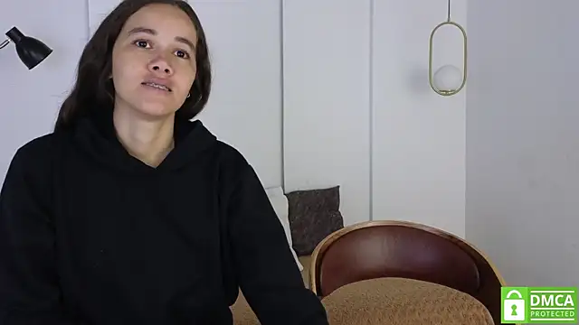 sexychanell 18 online show from September 17, 2025, 1:13 pm