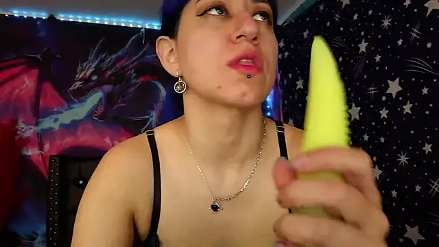 pussytight pervert online show from February 12, 2026, 9:54 pm