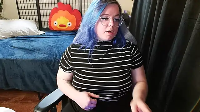 KiraSpitQueen online show from March 23, 2025, 1:42 am