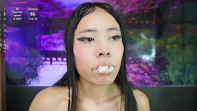 miss  maria online show from February 4, 2025, 12:08 am