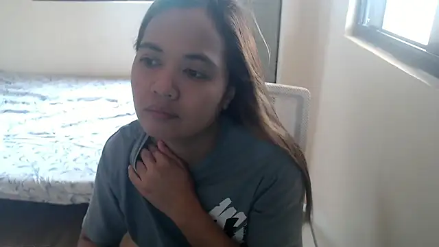 xTheLastVIRGINx online show from September 26, 2025, 5:44 am