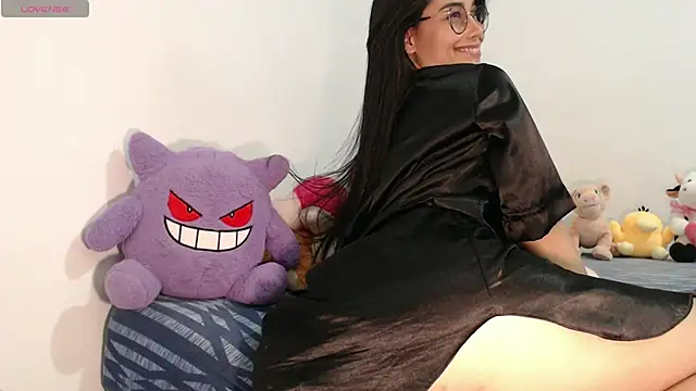 Snapshot of ivannaah_ chatting on July 7, 2026, 5:10 am ivannaah online show from July 7, 2026, 5:10 am