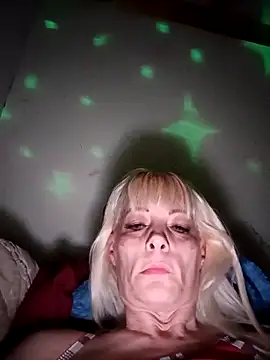 ChristinaDiamond online show from January 29, 2025, 8:25 pm