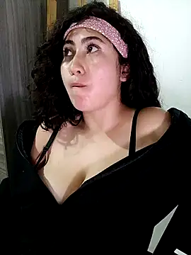 francesca baker1007 online show from February 2, 2025, 9:45 pm