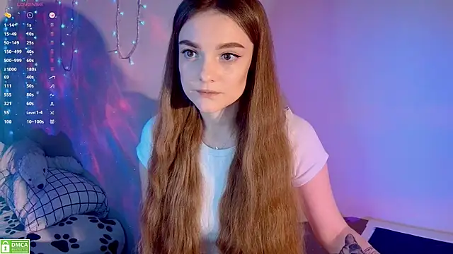 xwiuiwx online show from December 2, 2024, 7:49 pm