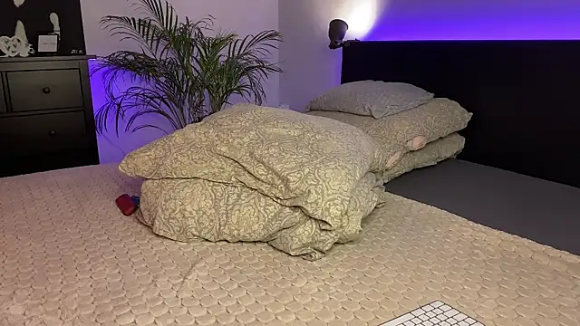 spottyyy online show from March 17, 2025, 9:55 pm