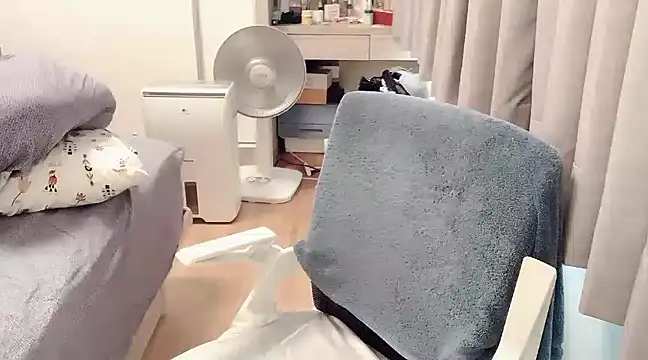 tw yaya online show from March 3, 2025, 2:58 am