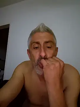 DildoG45 online show from April 26, 2026, 9:12 pm