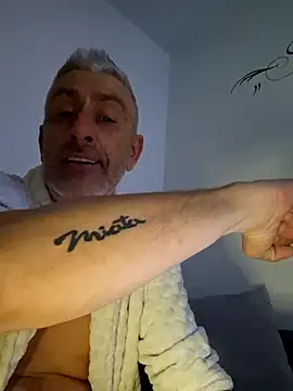 cuci45 online show from March 22, 2026, 12:14 am