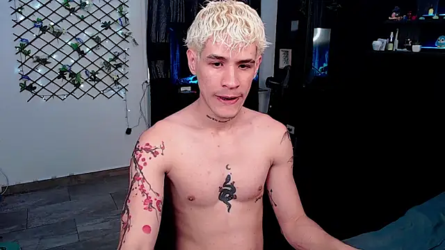 andybxby online show from January 24, 2025, 8:43 pm