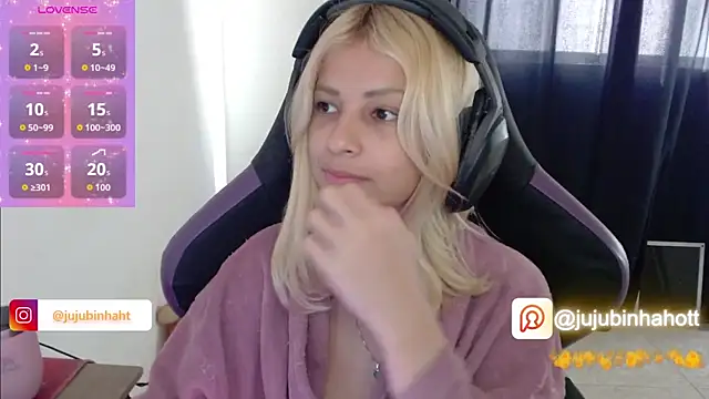 jujubinhahot online show from October 21, 2025, 9:43 am