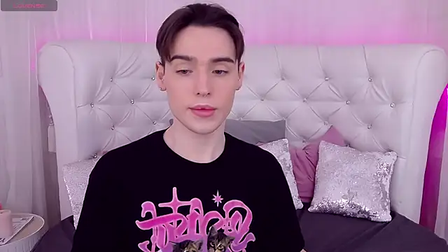 RobbyCharming online show from March 22, 2025, 1:54 am