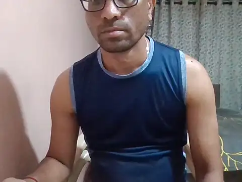 sexx4 online show from October 17, 2025, 7:05 pm