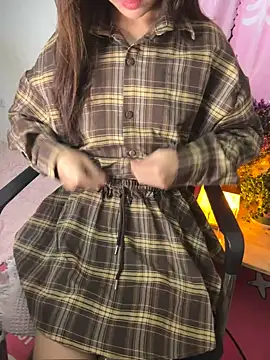 PinkCoi888 online show from March 9, 2025, 9:57 am