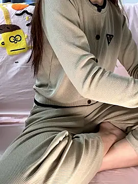 PinkCoi888 online show from November 30, 2025, 2:04 am