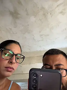 charlotte stevenss  online show from April 19, 2026, 12:37 pm