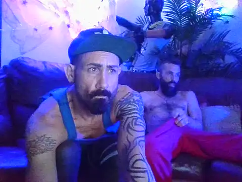 Snapshot of ItalianPapiDripDrip chatting on February 8, 2025, 5:51 am ItalianPapiDripDrip online show from February 8, 2025, 5:51 am